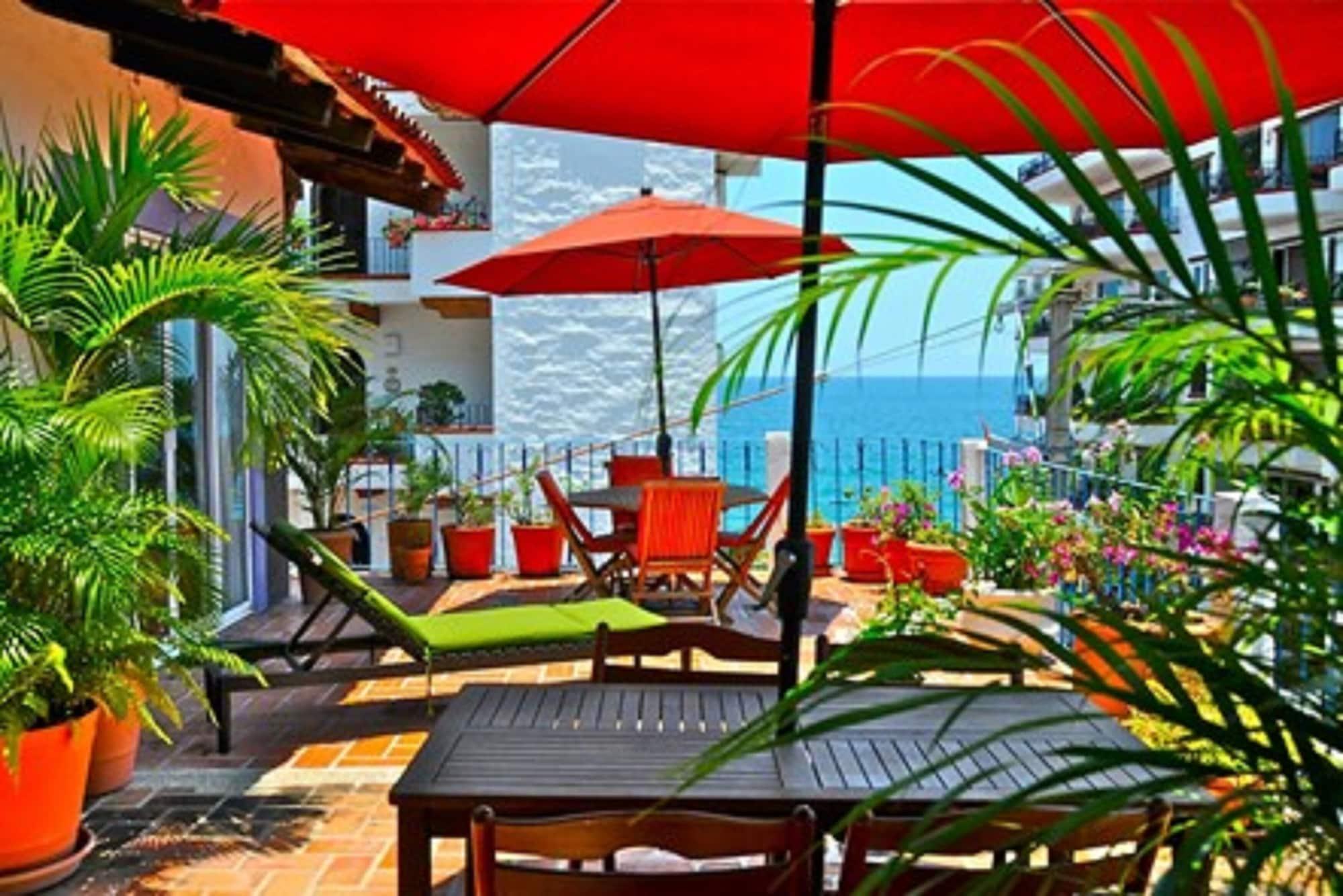 Villa Mercedes Petit Hotel-Adults Only Puerto Vallarta Ngoại thất bức ảnh